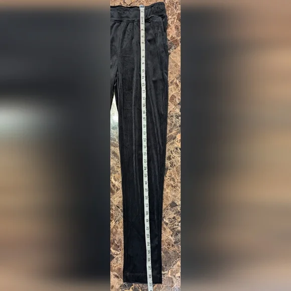 Cable & Gauge Black Jogger Velour Set - Picture 8 of 12